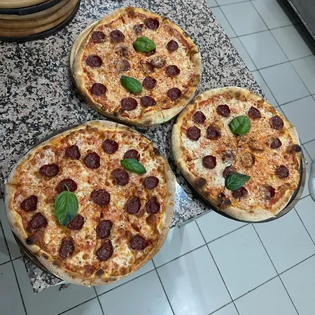 Kompleksi Kenaqesia Frühstückspension 4*