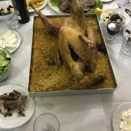 Frühstückspension Kompleksi Kenaqesia