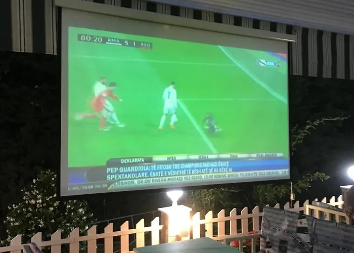 Kompleksi Kenaqesia Bed & Breakfast